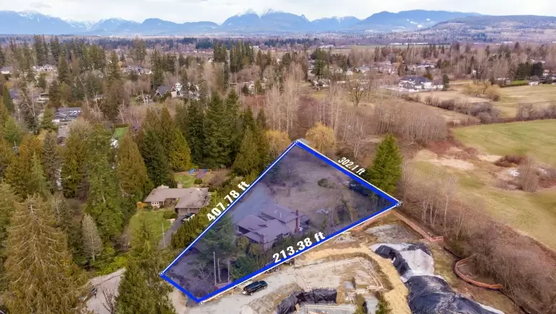 22955 78 AVENUE image #1