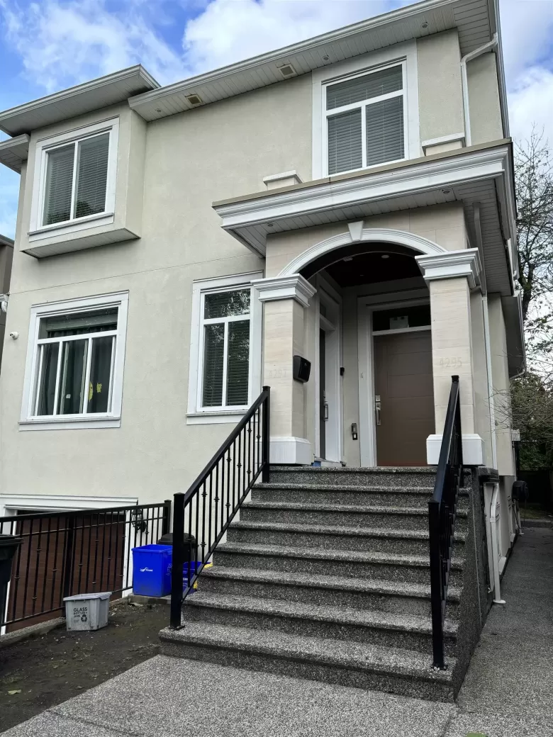 4297 ELGIN STREET image #1