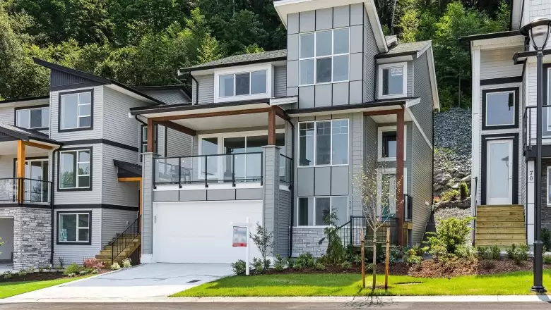 71 6262 REXFORD DRIVE image #1