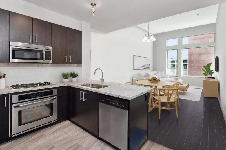 517 119 W 22ND STREET image #1