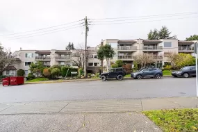 101 1225 MERKLIN STREET, South Surrey White Rock, White Rock, BC