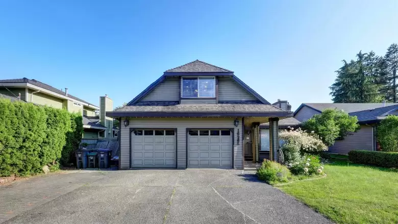 16266 108 AVENUE image #1