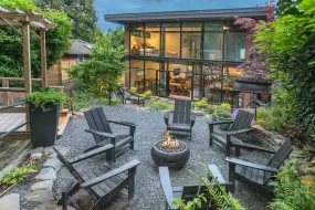 1777 DEEP COVE ROAD, North Vancouver, North Vancouver, BC