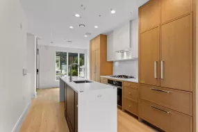 563 W 26TH AVENUE, Vancouver West, Vancouver, BC