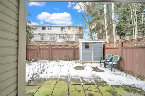104 13275 70B AVENUE image #4