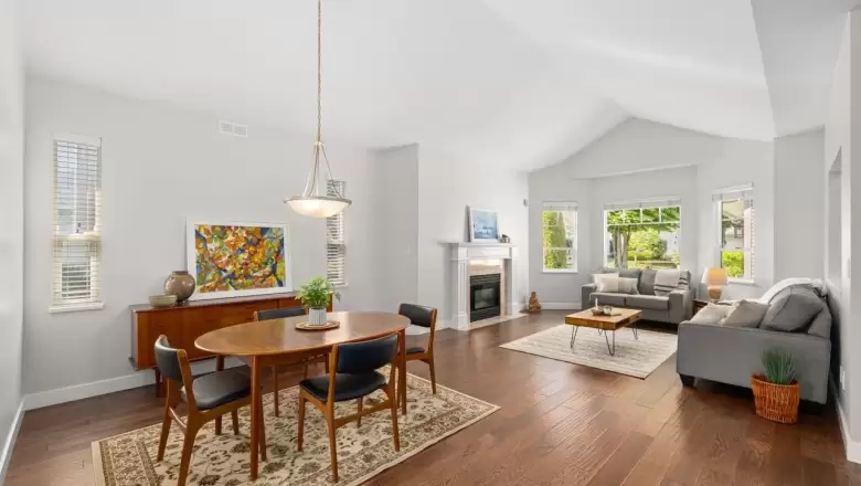 307 20655 88 AVENUE image #1