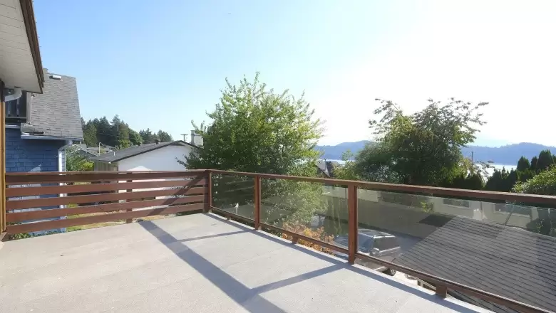 591 KILLARNEY LANE, Gibsons, BC for sale