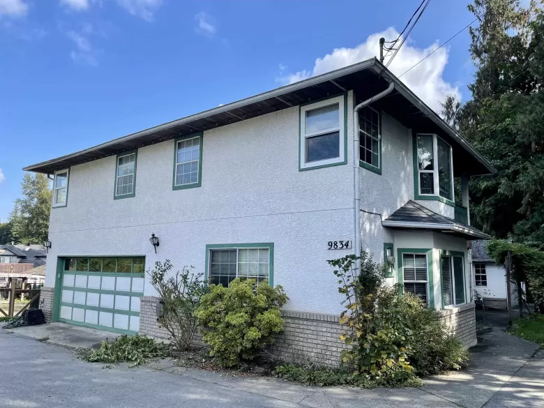 9834 160 STREET image #1