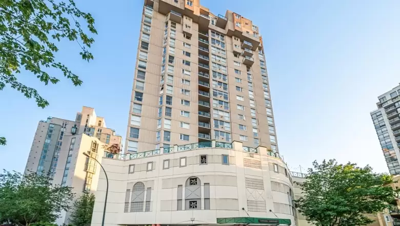 1907 10 LAGUNA COURT image #1