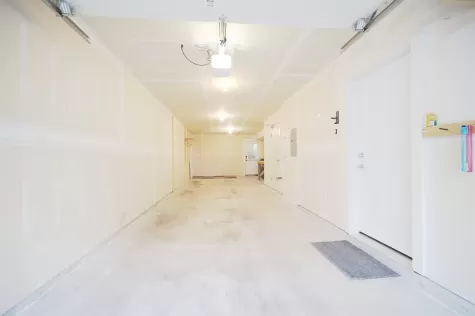 20 14271 60 AVENUE image #4