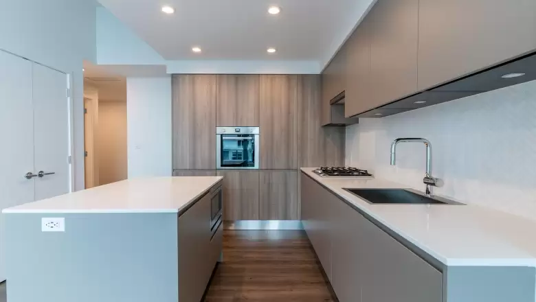 4706 3809 EVERGREEN PLACE image #1