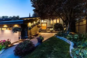 2413 WEYMOUTH PLACE, North Vancouver, North Vancouver, BC