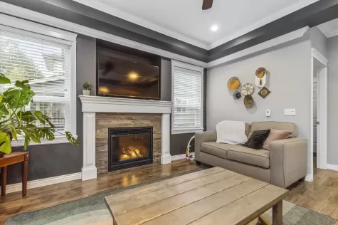 33101 DALKE AVENUE image #3