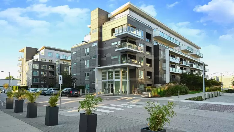 515 7008 RIVER PARKWAY image #1
