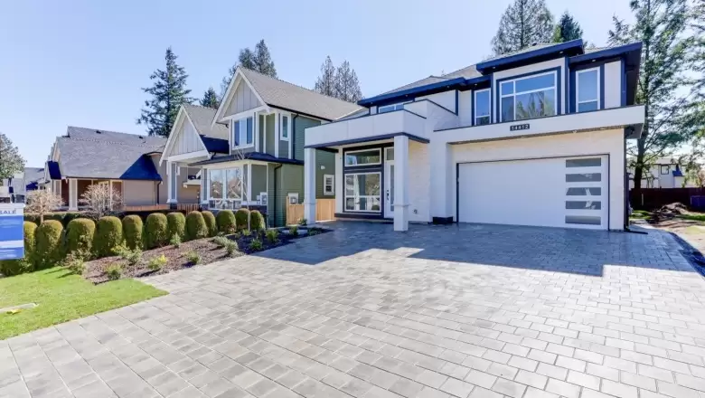 14412 58 AVENUE image #1