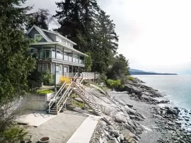 6643 SUNSHINE COAST HIGHWAY, Sunshine Coast, Sechelt, BC