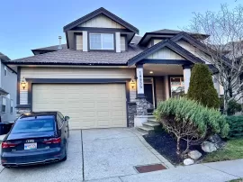 18935 69 AVENUE, Cloverdale, Surrey, BC