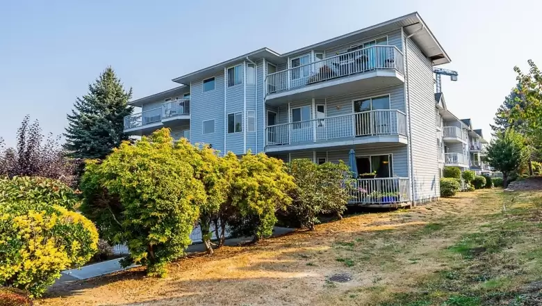 114 2750 FULLER STREET image #1