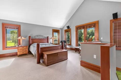 8891 PEMBERTON MEADOWS ROAD image #4