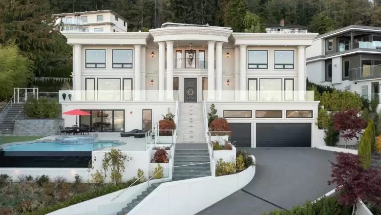 558 CRAIGMOHR DRIVE image #1