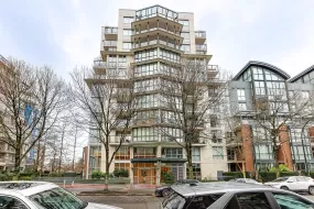 411 1425 W 6TH AVENUE, Vancouver West, Vancouver, BC