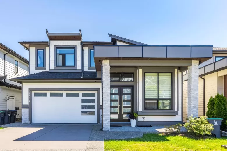 16772 16A AVENUE image #1