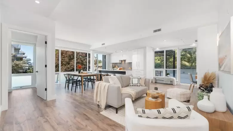 302 5118 CAMBIE STREET image #1