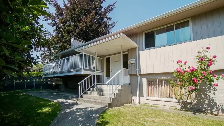 823 SANGSTER PLACE, New Westminster, BC