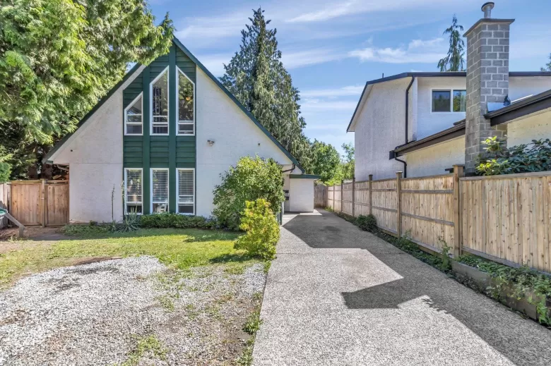 13266 67 AVENUE image #1