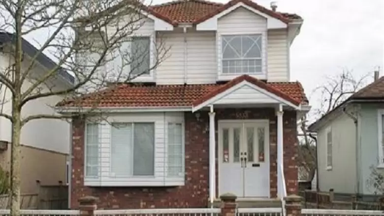 5338 CECIL STREET image #1