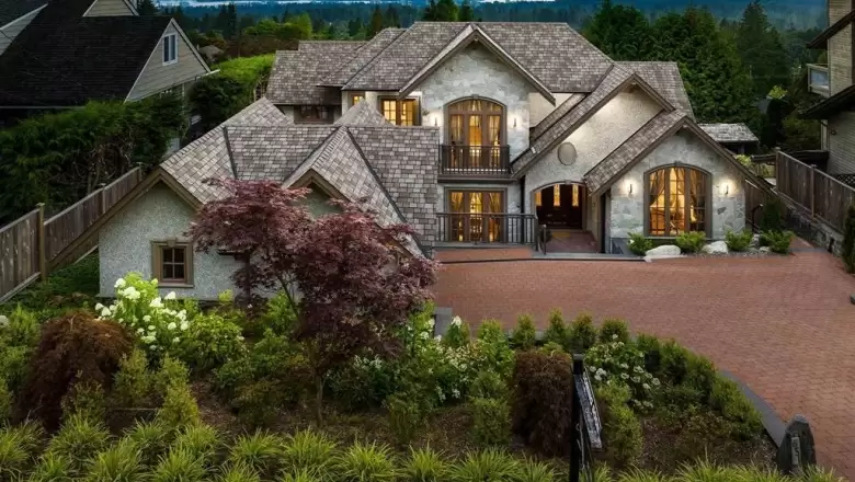 651 ALPINE COURT image #1