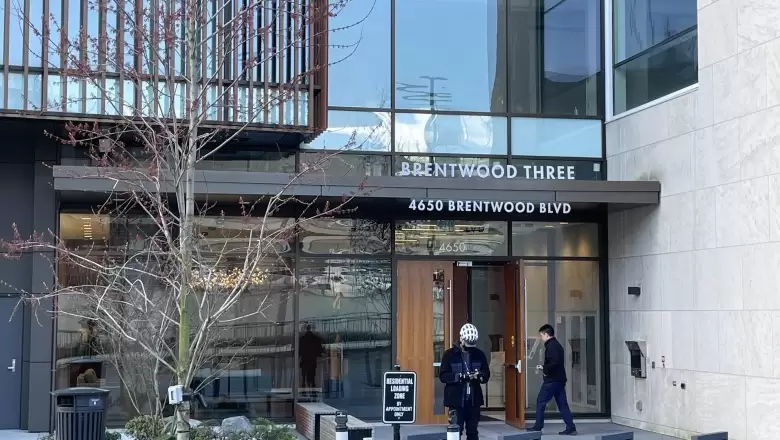 1907 4650 BRENTWOOD BOULEVARD image #1