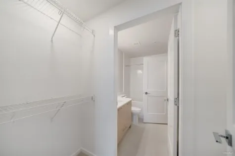 411 3319 148 STREET image #4