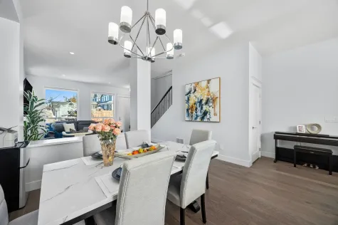 16586 21 AVENUE image #4