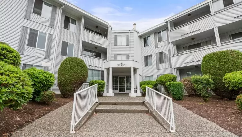 308 32950 AMICUS PLACE image #1