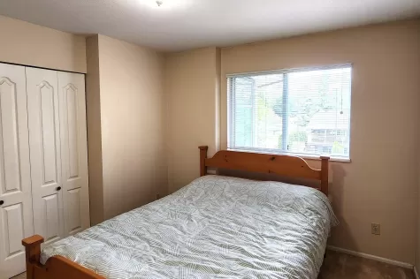 15319 111A AVENUE image #3
