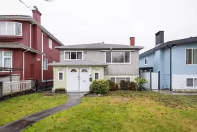 3055 E 24TH AVENUE, Vancouver East, Vancouver, BC