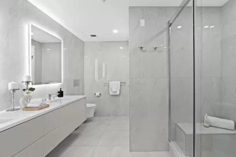 301 1331 MARINE DRIVE image #4