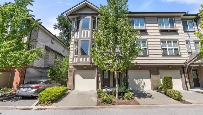 11 14838 61 AVENUE image #1