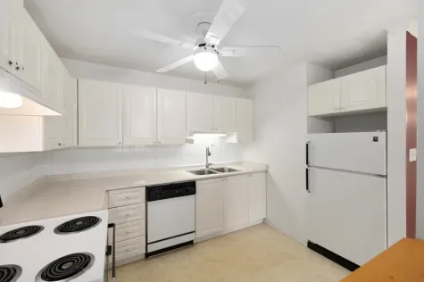 206 5875 IMPERIAL STREET image #4
