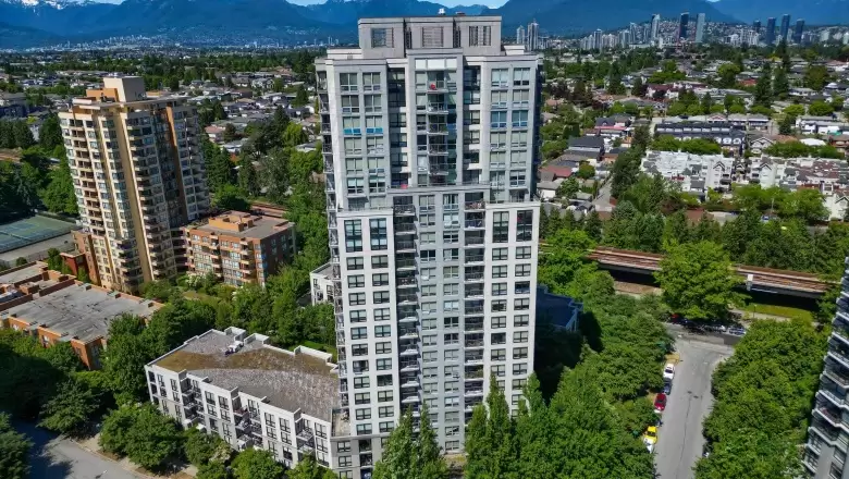 1401 3663 CROWLEY DRIVE, Vancouver, BC