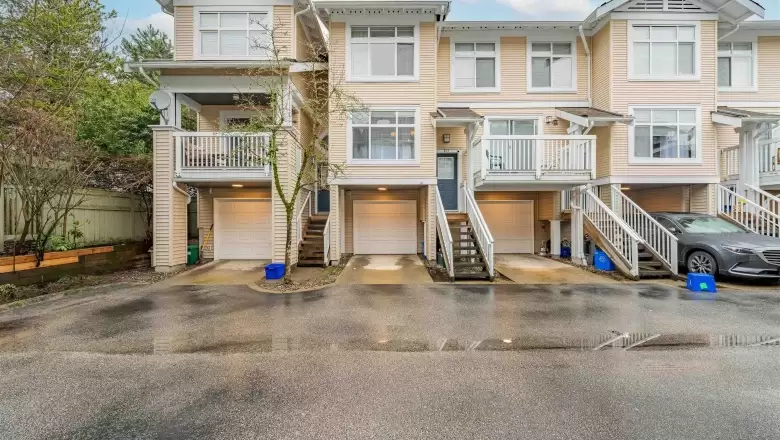 177 20033 70 AVENUE image #1