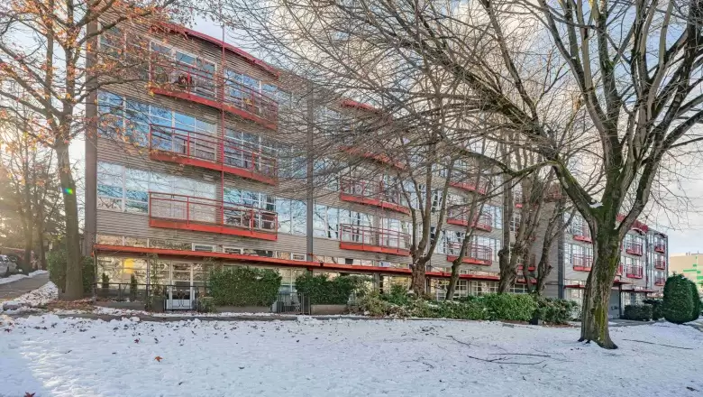 407 350 E 2ND AVENUE image #1