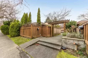 9 3301 W 16TH AVENUE, Vancouver West, Vancouver, BC