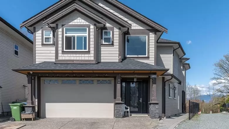 3492 HAZELWOOD PLACE image #1