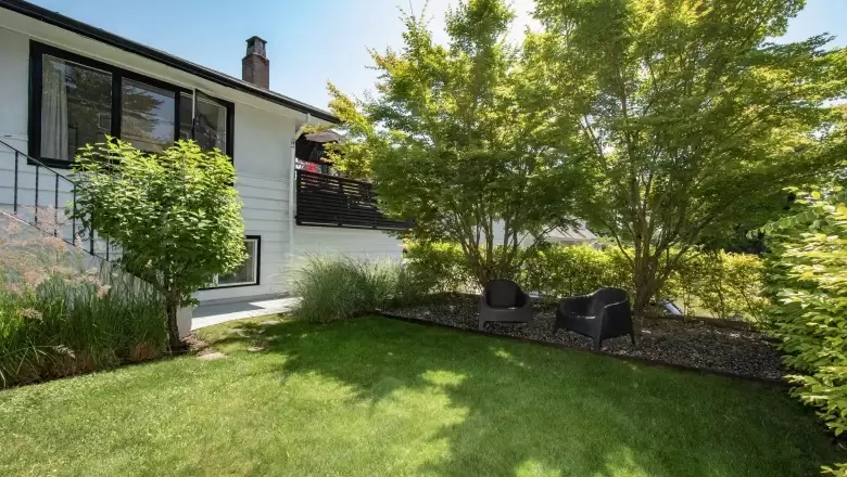3588 NORWOOD AVENUE image #1