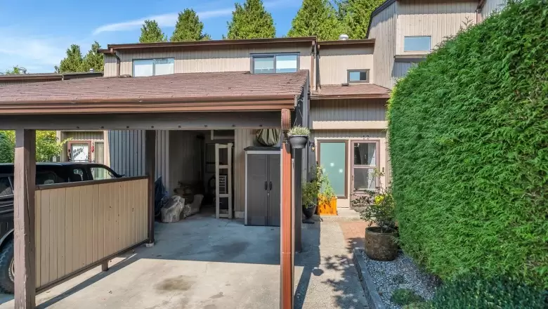 12 27044 32 AVENUE image #1