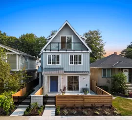 1 2616 NAPIER STREET, Vancouver East, Vancouver, BC