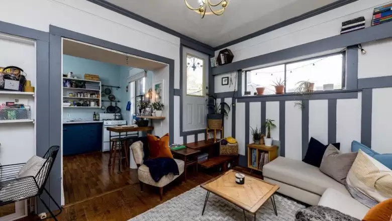 2043 STAINSBURY AVENUE image #1