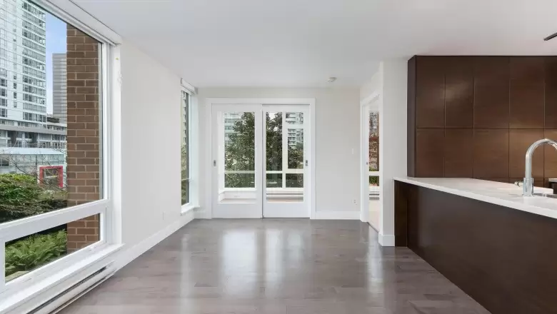 602 535 SMITHE STREET image #1